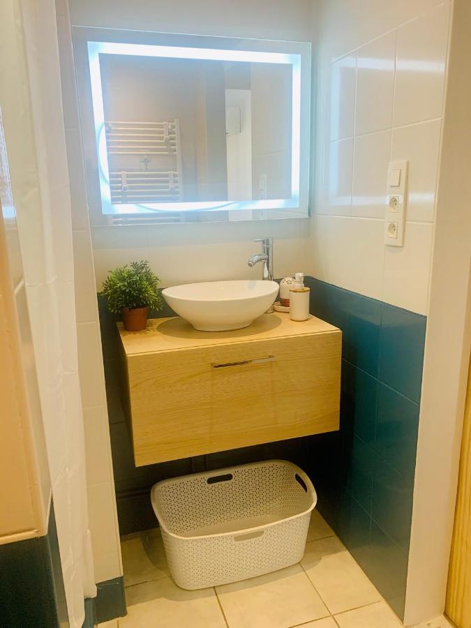 Thuir, Charmante Maison T2 Climatisee Villa Luaran gambar